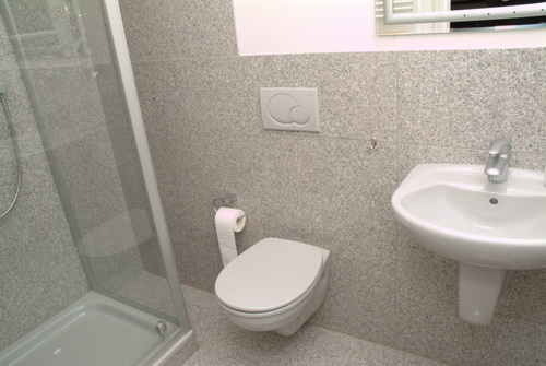 WC mit Dusche