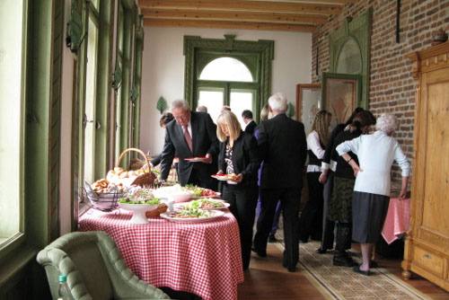 Empfang mit Buffet in Rublys Werkstatt